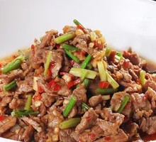 Stewed and Stir-fried Yellow Beef