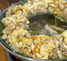 Glutinous Rice Crispy Steam Chicken