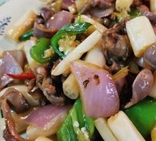 Lotus Stem Stir-Fried with Beef