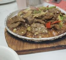 Grilled Beef on Iron Plate