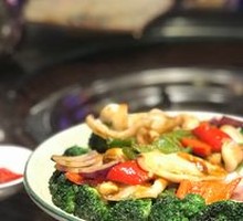 Broccoli Stir-fried with Cuttlefish Skirt