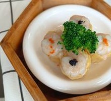 Fresh Shrimp and Crab Roe Dumpling Supreme