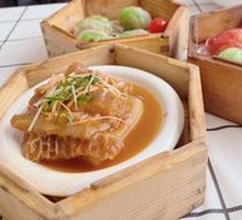 Four-color Shrimp Dumplings