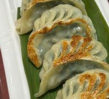 Pan-fried Pork and Chive Dumplings