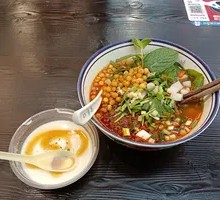 Old-Style Meat Sauce Rice Noodles