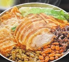 Stir-Fried Snail Noodles