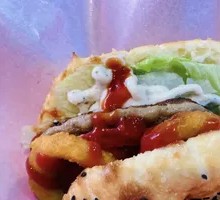 Juicy Beef Chinese Burger