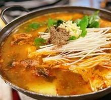 Potato and Pork Rib Hot Pot