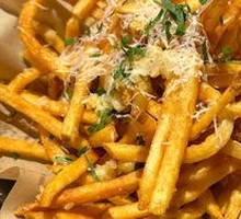 Garlic Butter Matchstick Fries