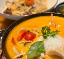 Thai Tom Yum Seafood Rice Bowl