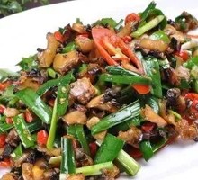 Stir-Fried Snail Meat