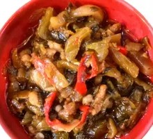 Sour Cabbage Beef Tendon Dongguan Rice Noodles