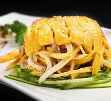 Golden Hand-Torn Chicken Rice