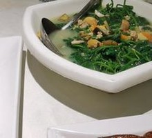 Braised Egg with Mulberry Leaves in Superior Soup