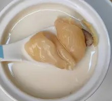 Fresh Milk Red Date Stewed Fish Maw