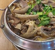 Huazhou Clear Soup Beef Offal Hot Pot