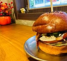 Black Truffle Mushroom Bacon Beef Burger