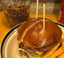 Angus Pineapple Cheese Burger