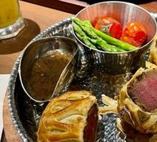 Wellington Steak