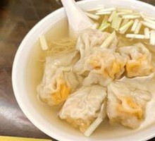 Fresh Shrimp and Caviar Dumpling Noodles