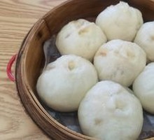 Hangzhou Steamed Dumplings