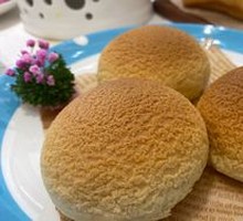 Crispy BBQ Pork Bun