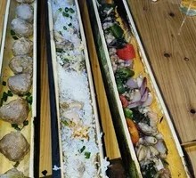 Bamboo Tube Hand-Beaten Pork Balls