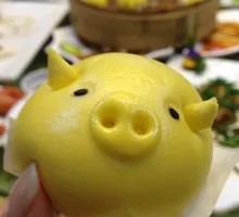Lucky Pig Buns