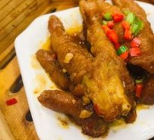 Braised Chicken Feet in Sauce