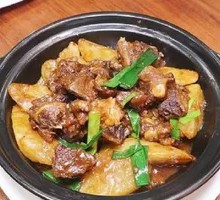 Braised Beef Shank with Radish