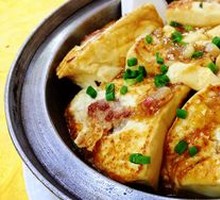 Egg-Corner Tofu Stew
