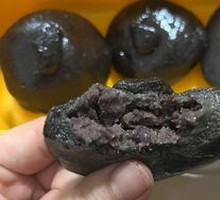 Chicken Shit Vine Cake