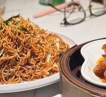 Three-Thread Soy Sauce Noodles