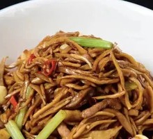 Stir-Fried Pork and Bamboo Shoots