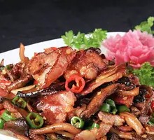 Wild Mushroom Stir-Fried with Preserved Pork and Rice