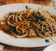 Stir-Fried Beef Rice Noodles