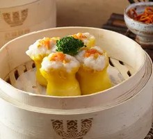 Cordyceps and Crab Roe Dumplings
