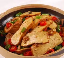 Fragrant Tofu and Pork Bone Dish
