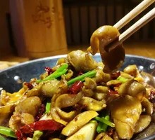 Spicy Pork Intestines Stir-fry
