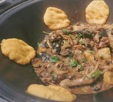 Stir-fried in Iron Pot