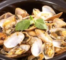 Steamed Clam with Garlic Sauce without Water