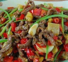 Spicy Wild Pepper Beef Rice