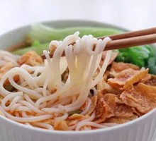 Three Delicacies Snail Noodles