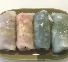 Potato Shreds and Pork Wrapped Dumplings