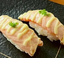 Grilled Salmon Sushi