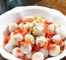 Steamed Small Taro with Spicy Chopped Chili