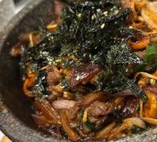 Black Pepper Beef Stone Pot Rice