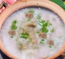 Salted Pork Bone and Mustard Greens Porridge