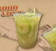 Muddled Lemongrass Lemon Tea