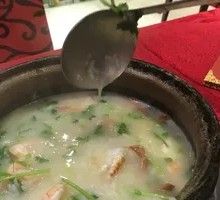 Fresh Shrimp and Crab Rice Porridge